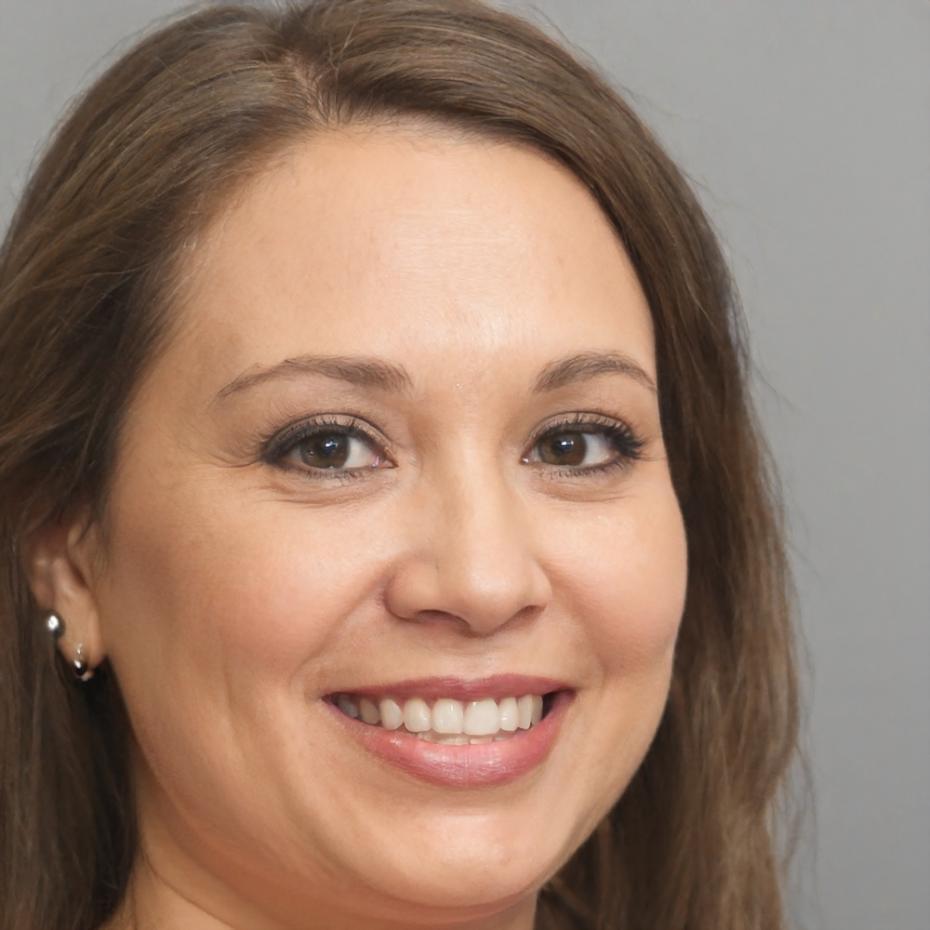 Sarah Kim, Financial Education Director